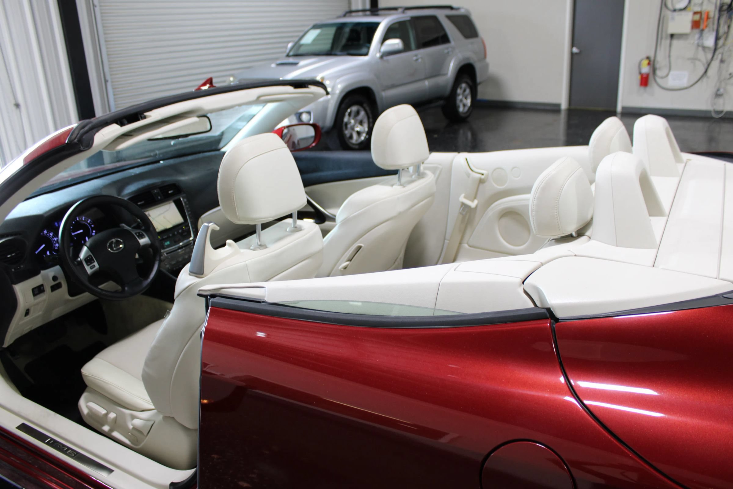 Used 2011 Lexus IS 350C RWD image 44