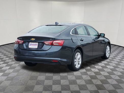 Used 2021 Chevrolet Malibu LT FWD image 3