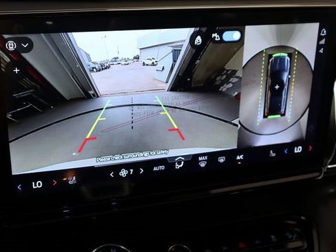 New 2025 Ford Expedition Platinum w/ Stealth Appearance Package image 25