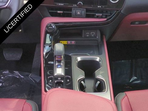 Used 2025 Lexus NX 250 FWD w/ Accessory Package (Z1) image 18
