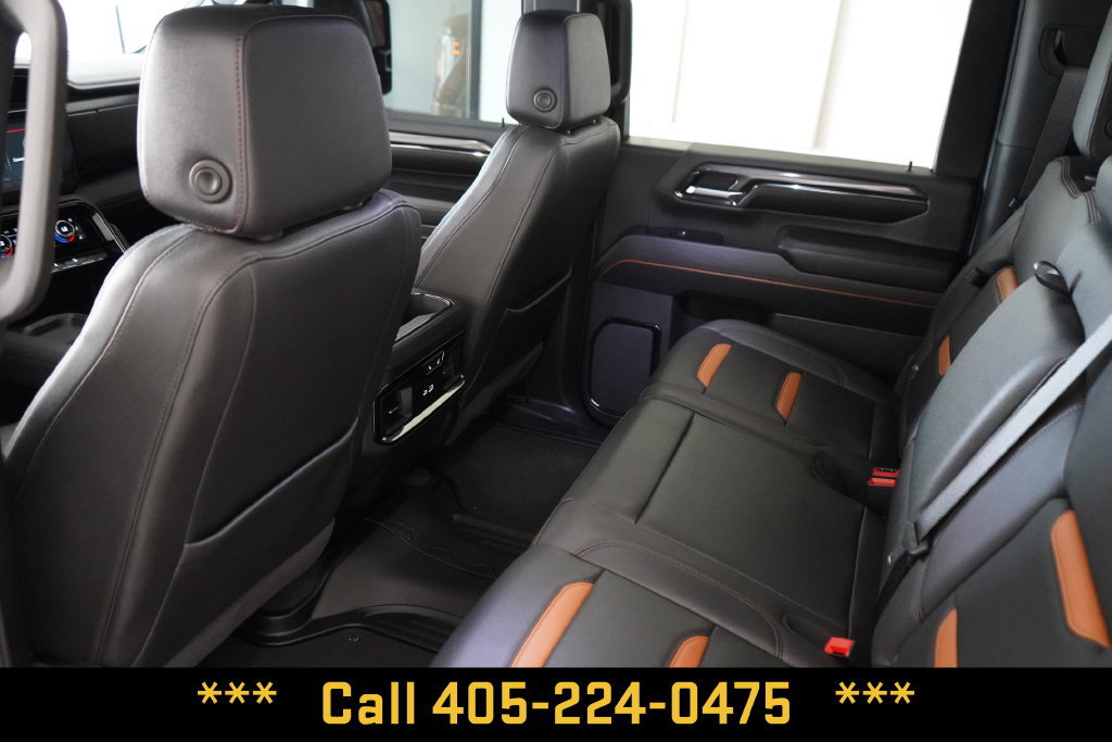 Used 2024 GMC Sierra 2500 AT4 w/ AT4 Preferred Package AWD/4WD image 35