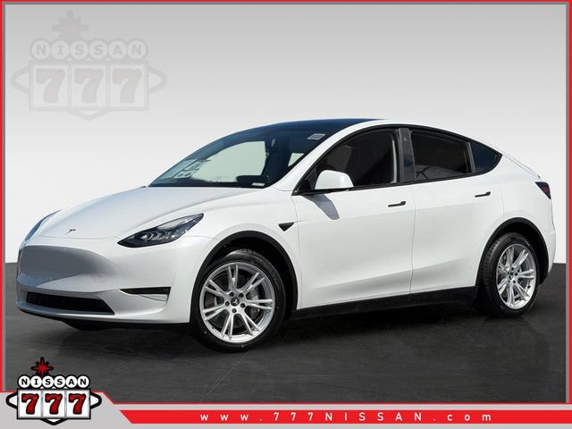 Used 2021 Tesla Model Y Long Range AWD/4WD image 1