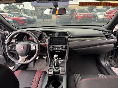 Used 2018 Honda Civic Si image 8