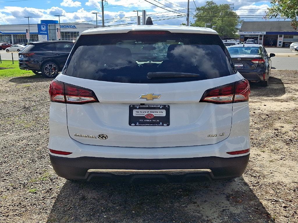 Used 2024 Chevrolet Equinox LT AWD/4WD image 5