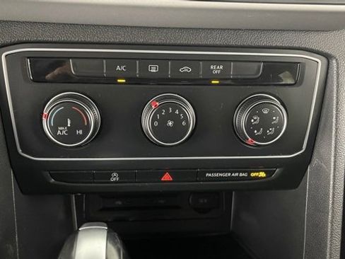 Used 2021 Volkswagen Atlas S image 41