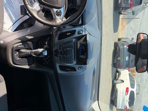 Used 2016 Ford Transit Connect XL FWD image 9