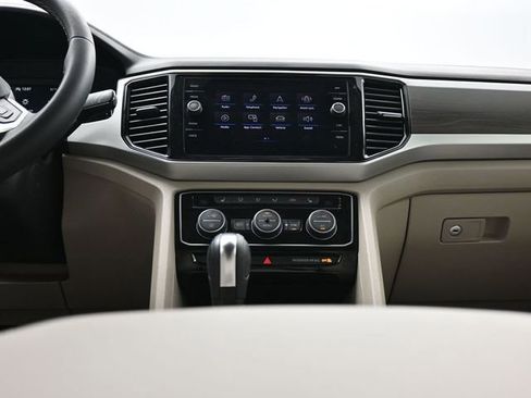 Used 2022 Volkswagen Atlas SE image 15