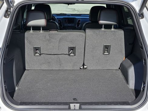 Used 2023 Chevrolet Equinox RS image 27