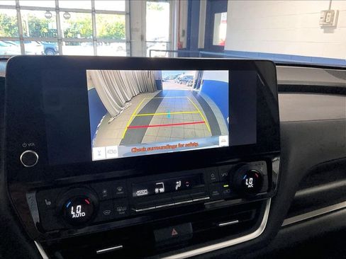 Certified 2025 Toyota Grand Highlander AWD image 20
