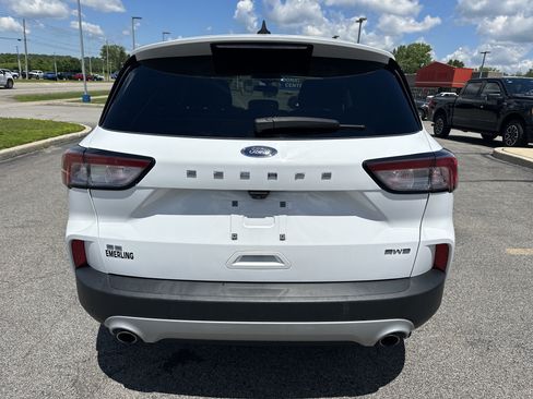 Used 2022 Ford Escape SE w/ Convenience Package AWD/4WD image 13