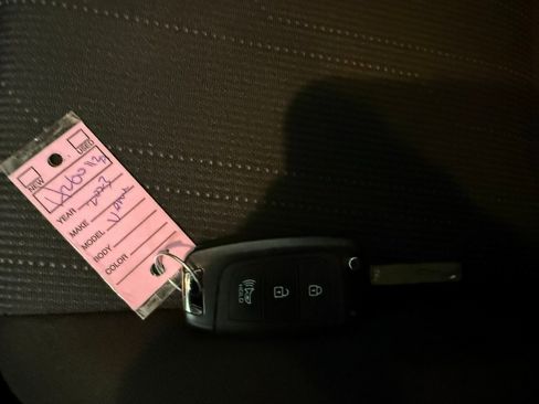 Certified 2023 Hyundai Venue SE image 38