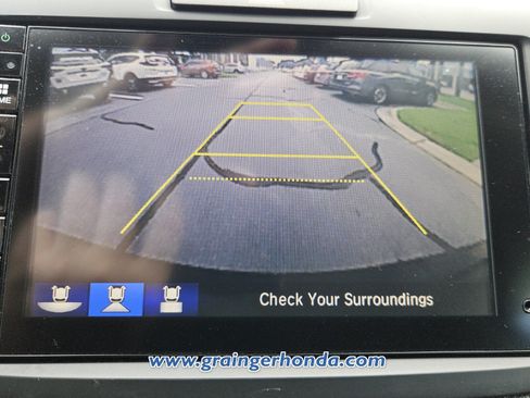 Used 2015 Honda CR-V Touring image 16