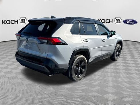 Used 2021 Toyota RAV4 XSE AWD/4WD image 8
