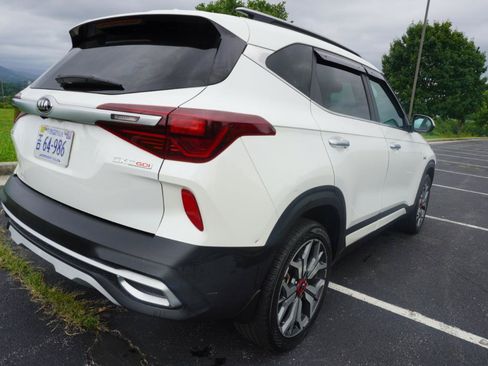 Used 2021 Kia Seltos SX AWD/4WD image 5