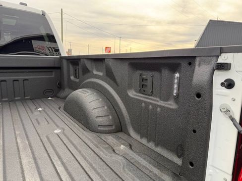 Used 2025 Ford F350 Platinum w/ FX4 Off-Road Package AWD/4WD image 51