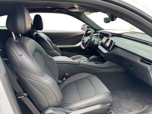 New 2025 Dodge Charger Daytona R/T w/ Quick Order Package 25M R/T image 15