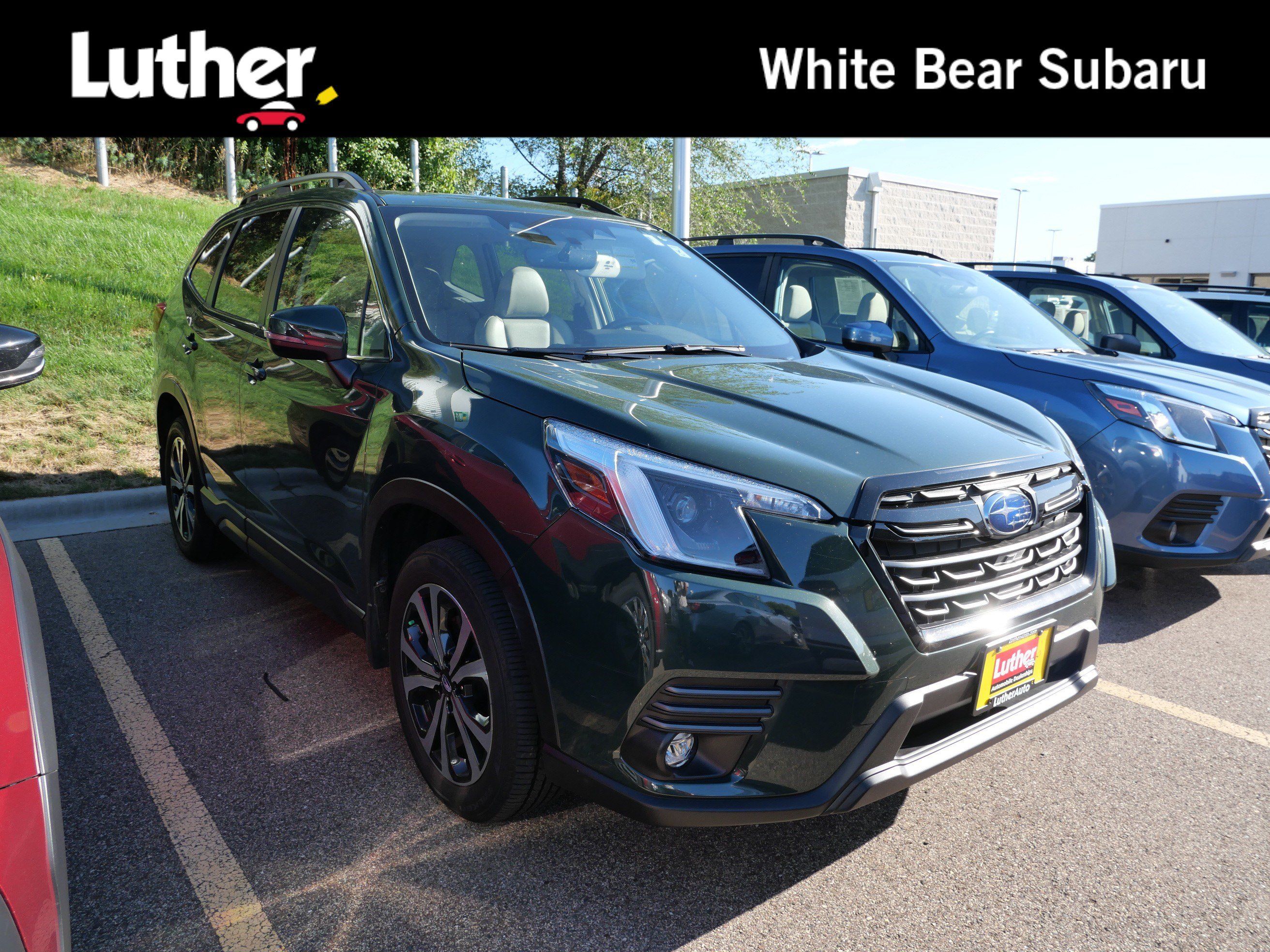 Used 2024 Subaru Forester Limited AWD/4WD image 1