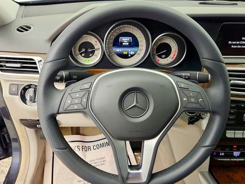 Used 2014 Mercedes-Benz E 350 Sedan w/ Premium 1 Package image 12