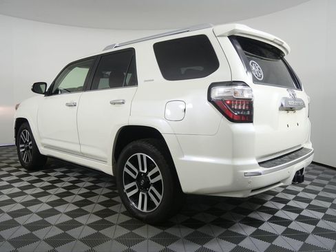 Used 2018 Toyota 4Runner Limited RWD image 5
