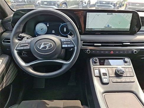 Certified 2024 Hyundai Palisade Calligraphy AWD/4WD image 13