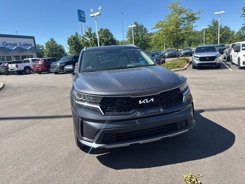Used 2022 Kia Sorento S AWD/4WD image 4