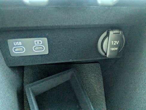 New 2026 Genesis GV70 2.5T Select image 23