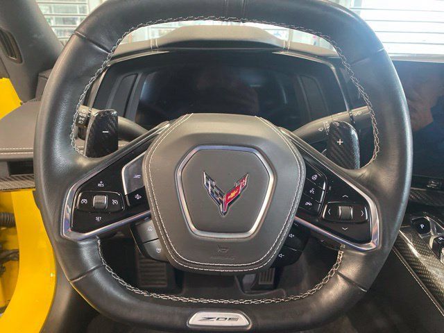 Used 2025 Chevrolet Corvette Z06 RWD image 19