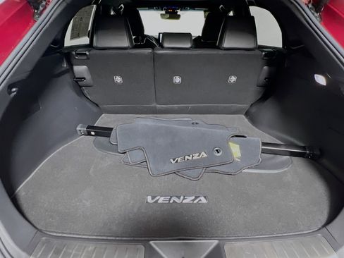 Used 2024 Toyota Venza Nightshade AWD/4WD image 34