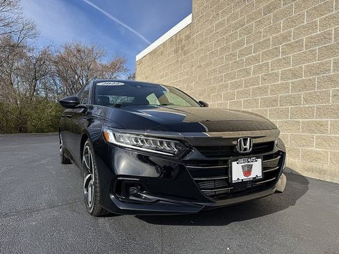 Used 2022 Honda Accord Sport image 1