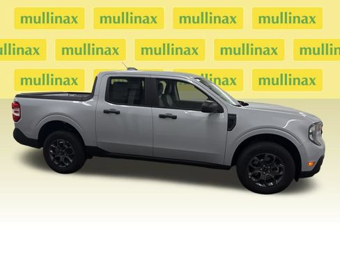 New 2026 Ford Maverick XLT w/ Equipment Group 301A AWD/4WD image 3