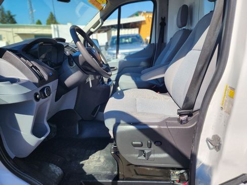 Used 2018 Ford Transit 250 148 Medium Roof w/ Interior Upgrade Package RWD image 11