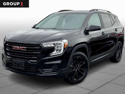 Used 2022 GMC Terrain SLE w/ Driver Convenience Package