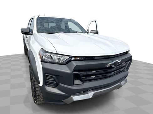 Certified 2023 Chevrolet Colorado Trail Boss w/ Advanced Trailering Package AWD/4WD image 1