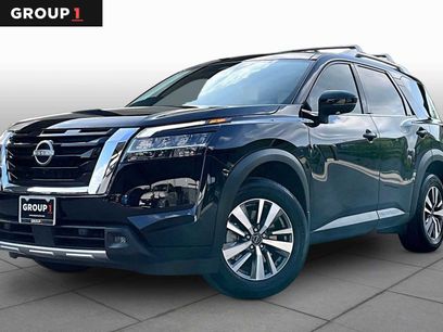 Certified 2023 Nissan Pathfinder SL