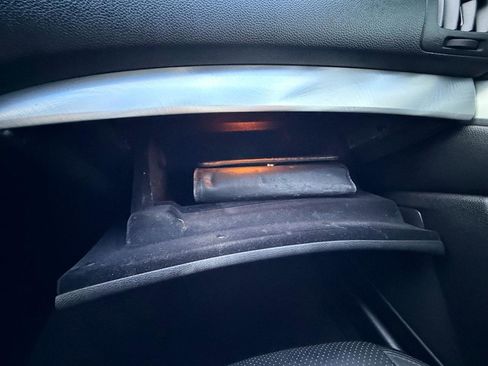Used 2014 INFINITI Q60 Journey RWD image 21