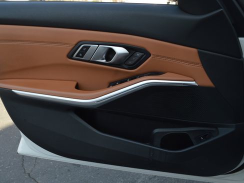 Used 2021 BMW M340i image 13