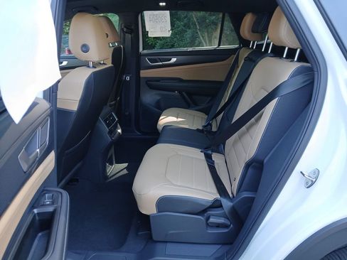New 2026 Volkswagen Atlas Cross Sport SEL R-Line AWD/4WD image 25