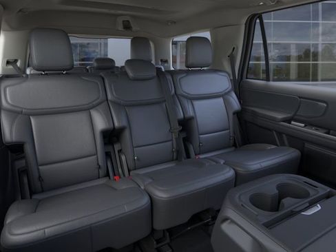 New 2026 Ford Expedition Active AWD/4WD image 11
