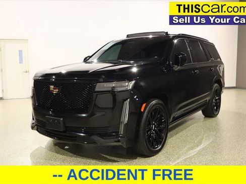 Used 2023 Cadillac Escalade Sport w/ Touring Package image 3