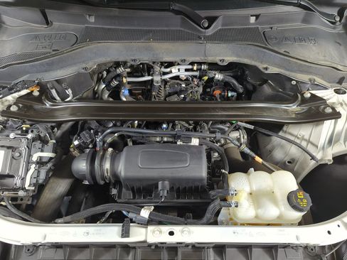 Used 2022 Ford Explorer Limited w/ Equipment Group 301A image 17