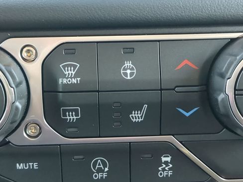 New 2026 Jeep Wrangler Sahara image 21