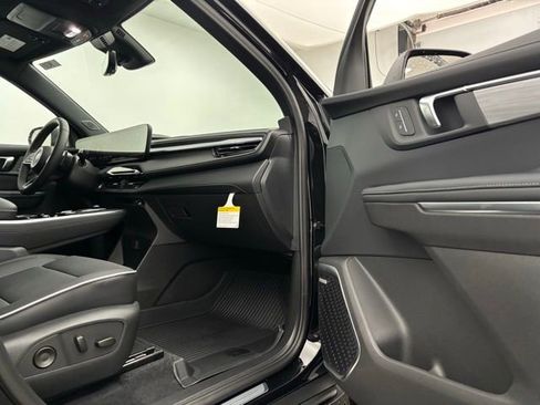 New 2026 Buick Enclave Preferred image 34