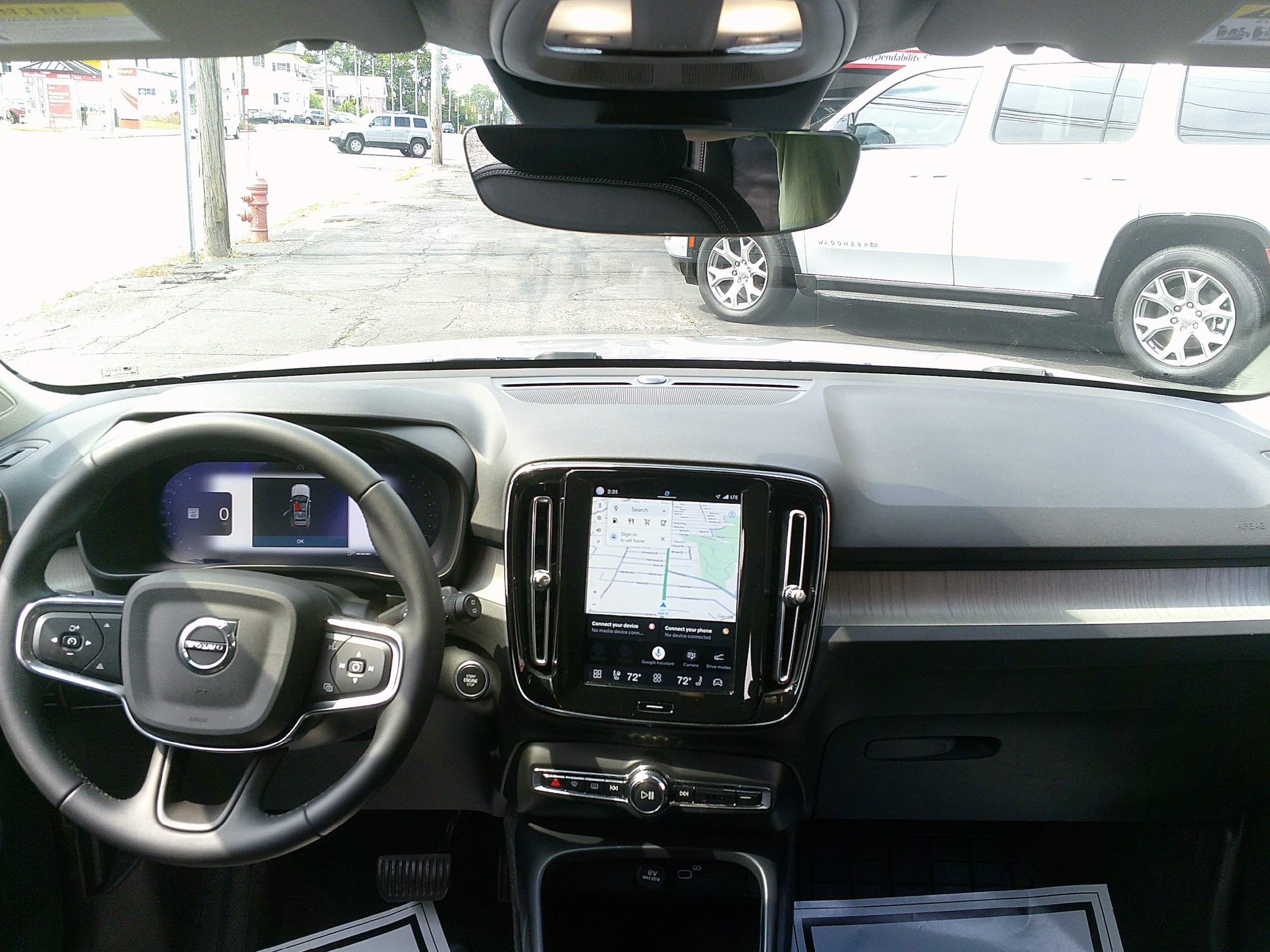 Used 2023 Volvo XC40 B5 Core w/ Convenience Package AWD/4WD image 20