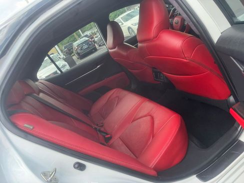 Used 2019 Toyota Camry XSE w/ Navigation Package FWD image 25