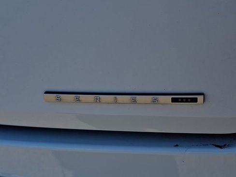Used 2024 Jeep Grand Wagoneer L Series III AWD/4WD image 29