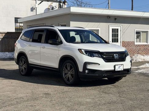 Used 2022 Honda Pilot Sport image 1