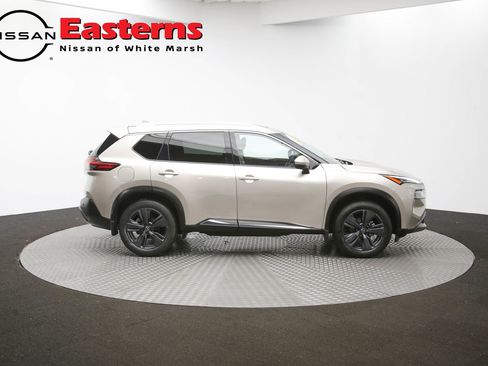 Used 2022 Nissan Rogue SL image 63