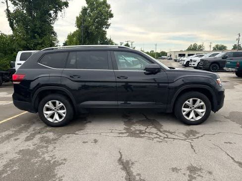 Used 2019 Volkswagen Atlas SE w/ Towing Package AWD/4WD image 4