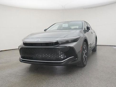 New 2026 Toyota Crown XLE image 19