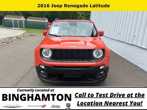 Used 2016 Jeep Renegade Latitude AWD/4WD image 2